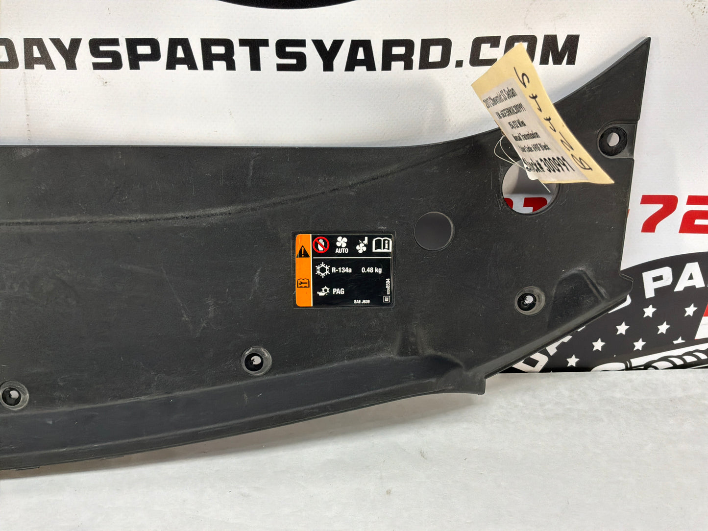 2017 Chevy SS Sedan Radiator Core Support Grille Cover Sight Shield OEM
