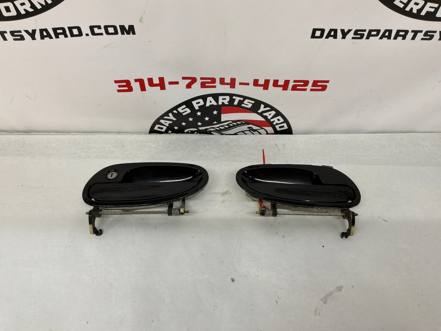 2004 Pontiac GTO RH & LH Exterior Door Handle Black OEM