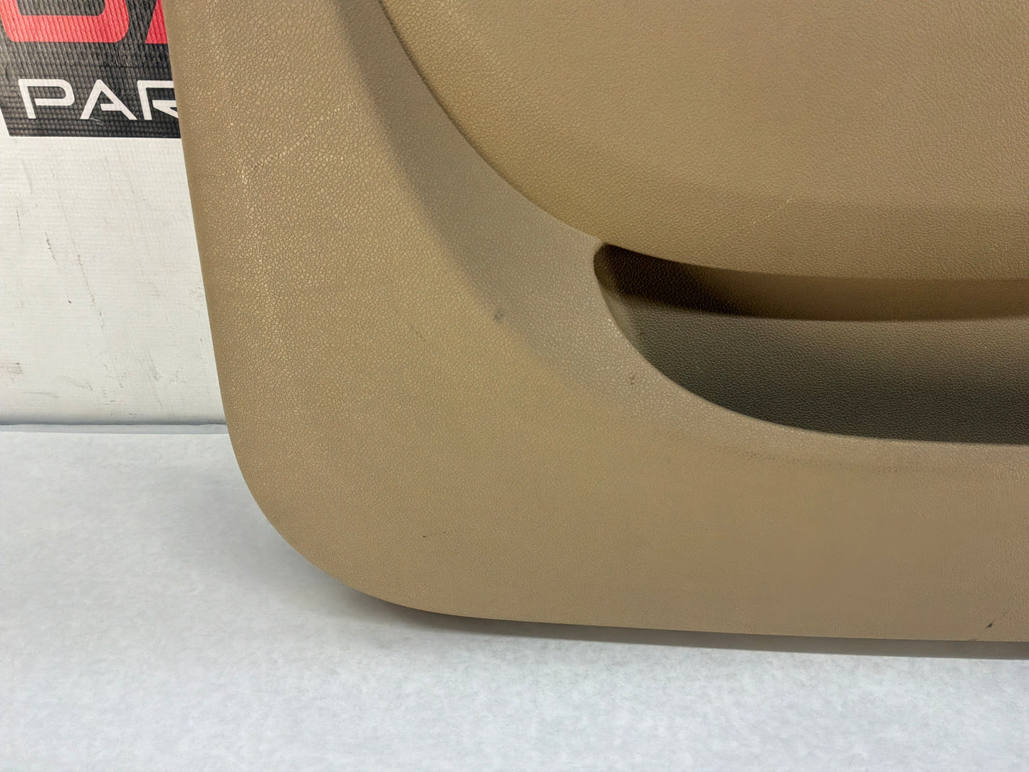2012 Chevy Avalanche LH Driver Front Interior Door Panel Cashmere OEM
