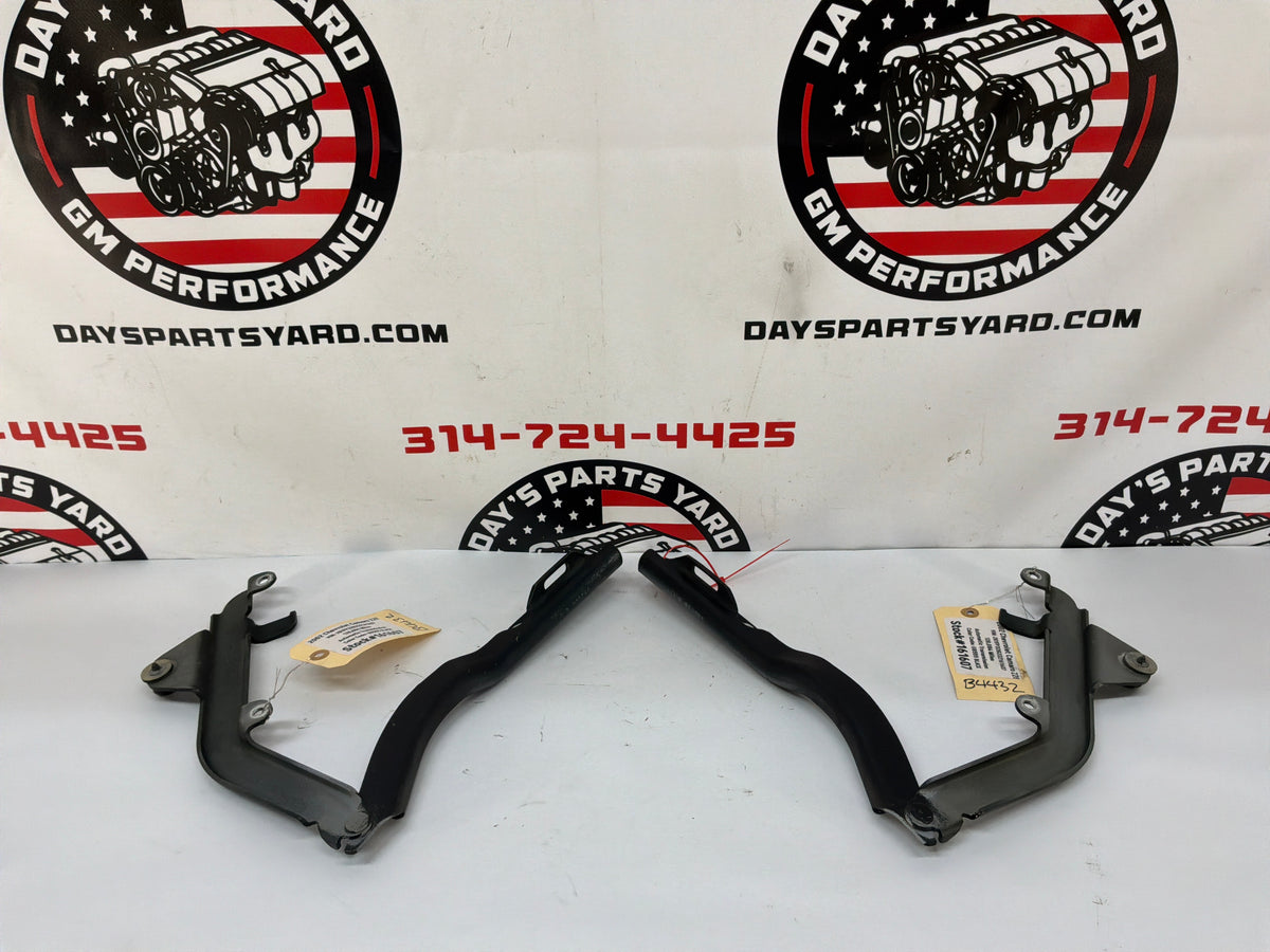 2002 Chevy Camaro Z28 RH & LH Hood Hinge Bracket OEM
