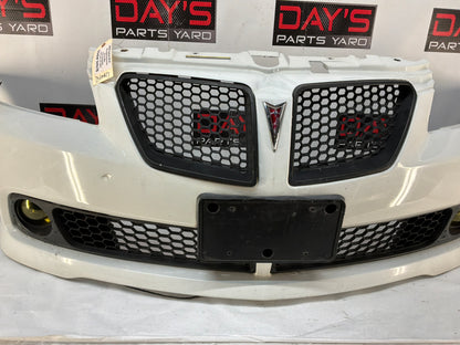 2008 Pontiac G8 GT Front Bumper Cover Fascia Assembly Grilles OEM