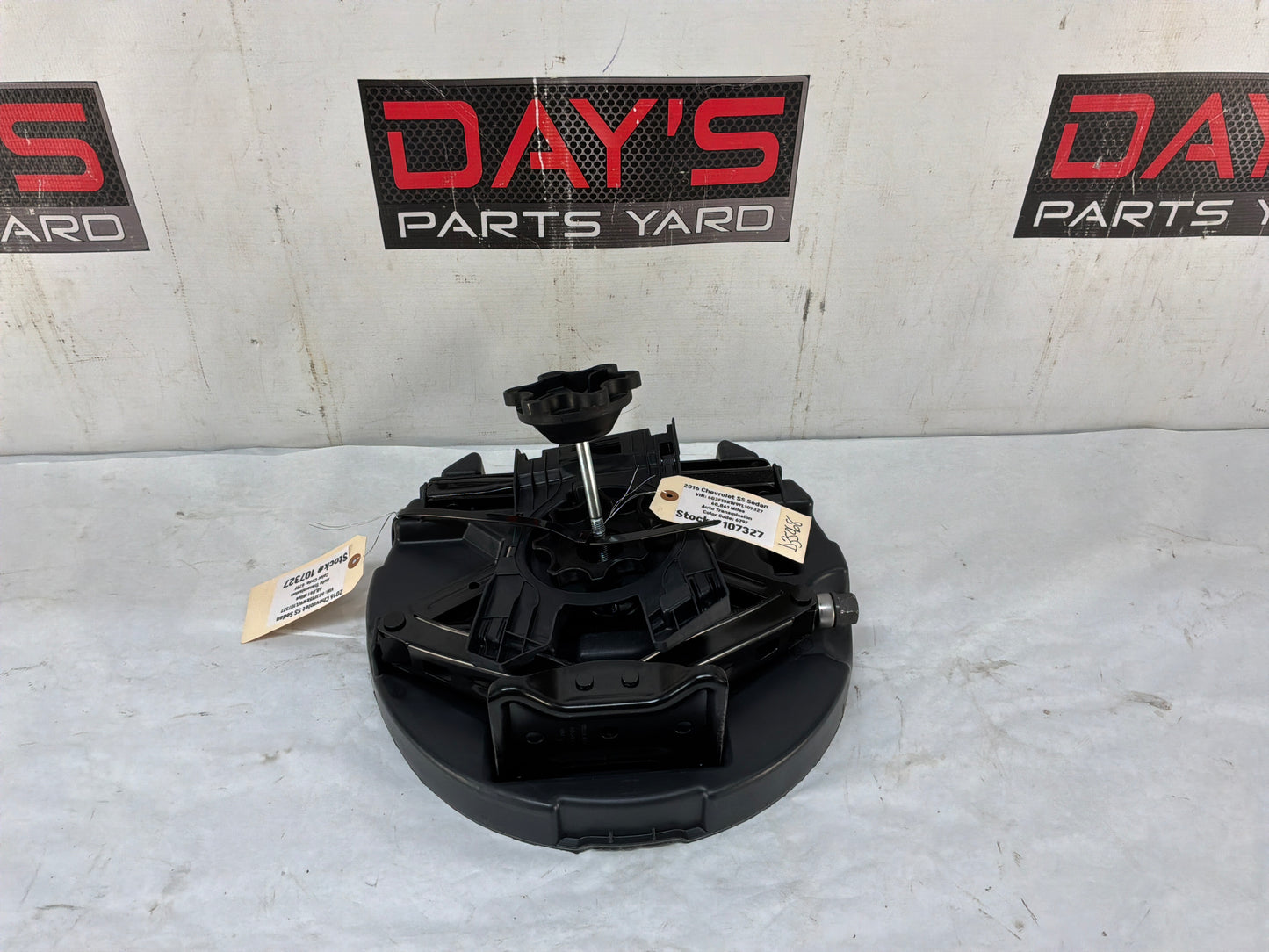 Jack kit - Day's Parts Yard