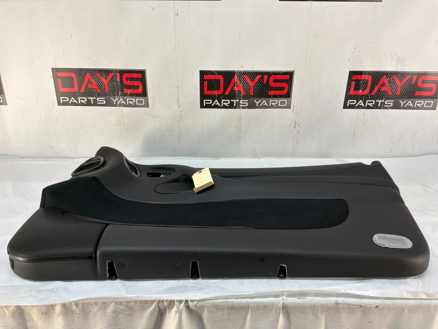 2004 Pontiac GTO RH Passenger Front Interior Door Panel OEM