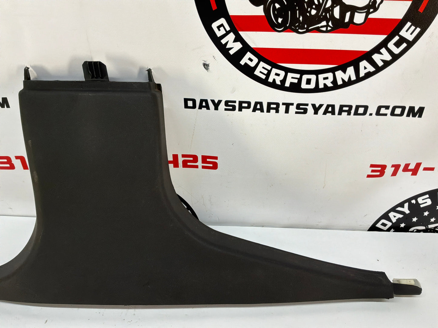 2006 Cadillac CTS-V LH Driver Lower B Pillar OEM