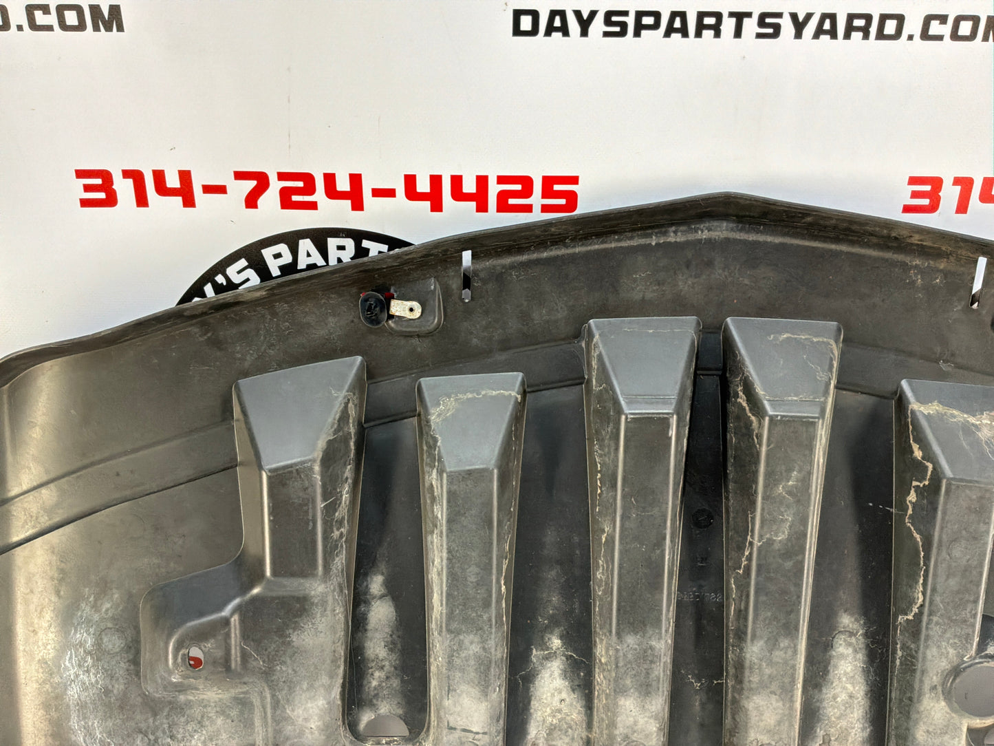 2008 Pontiac G8 Front Bumper Cover Lower Extension Fascia Apron Air Damn Panel OEM