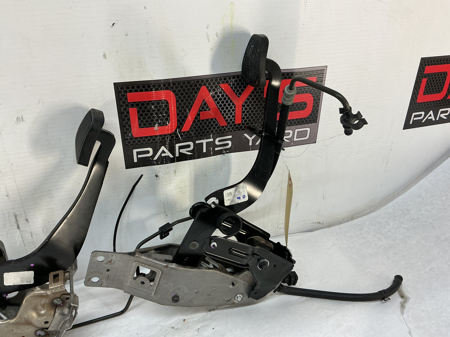 2015 Chevy Camaro SS 1LE Manual Transmission Pedal Set Brake Clutch Master Cylinder Assembly OEM