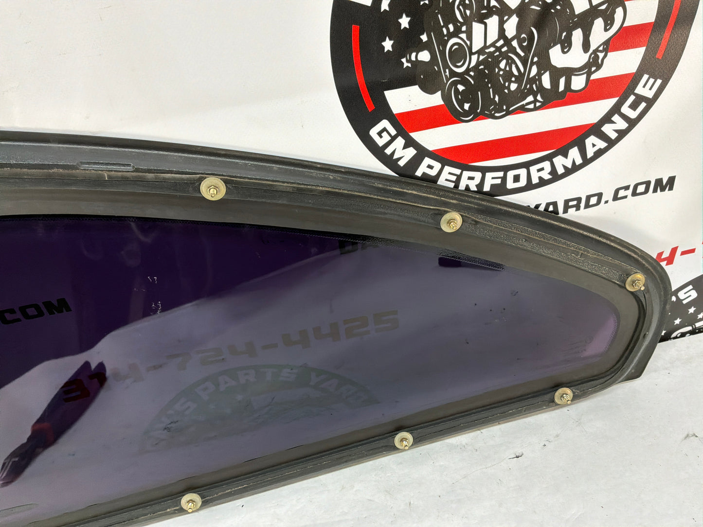 2005 Pontiac GTO RH Passenger Rear Quarter Window Glass OEM