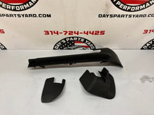 Rh seat track trim - Day's Parts Yard