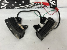 2005 Pontiac GTO Steering Wheel Radio Control Buttons Switches OEM