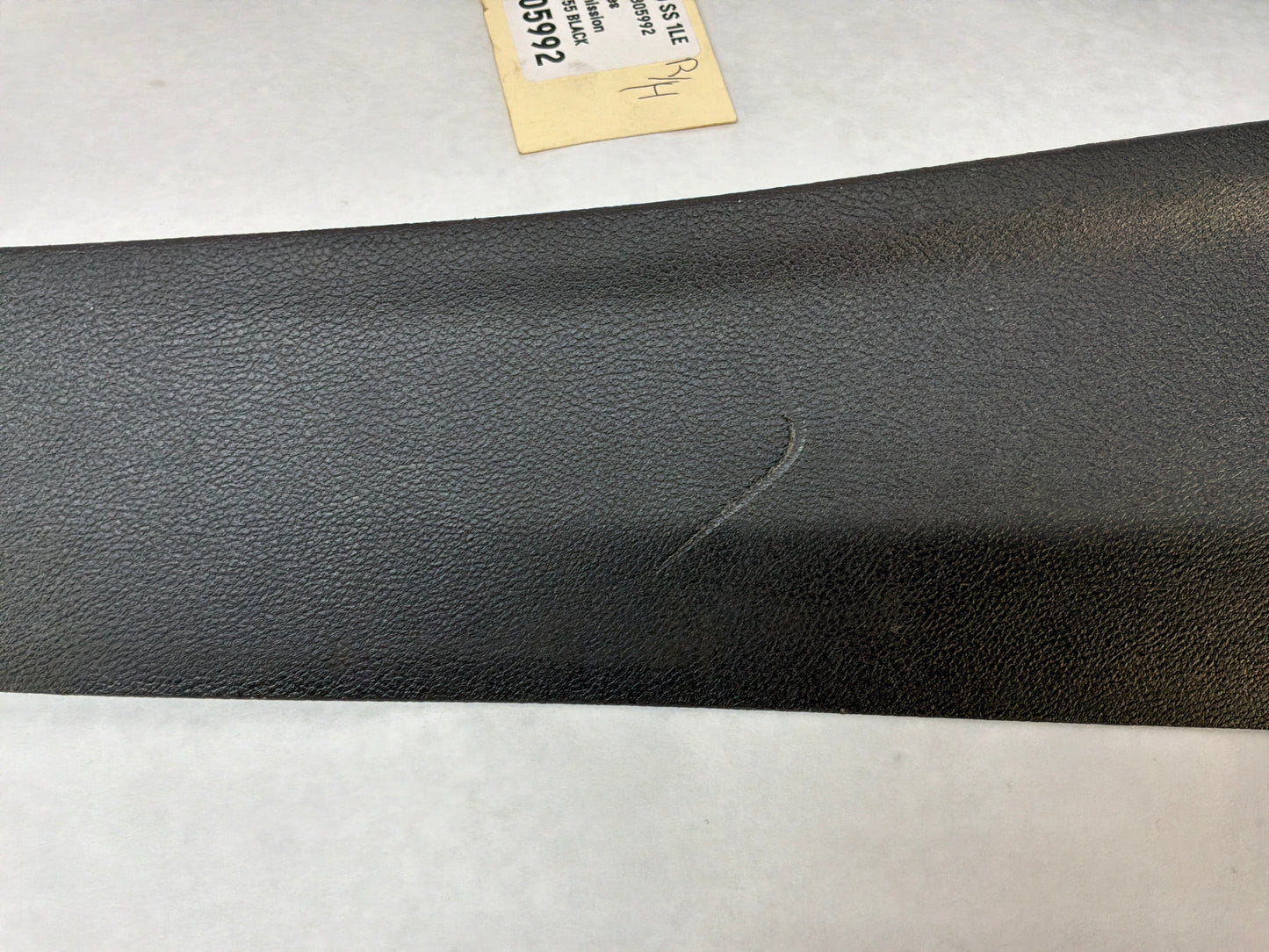 2015 Chevy Camaro SS 1LE RH & LH Center Console Side Extension Trims Panels OEM