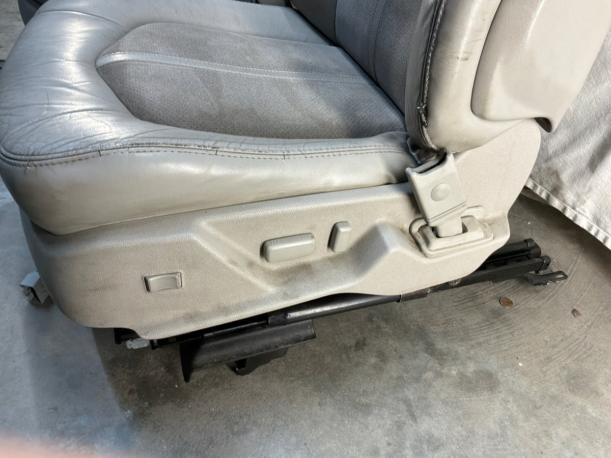 2009 Cadillac CTS-V Seats Fronts and Rears Leather and Suede OEM Titanium