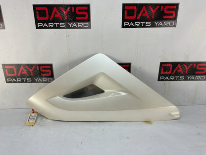 2012 Chevy Avalanche Exterior RH Passenger Outer Trim Bed Cargo Box Sail Panel Cladding OEM