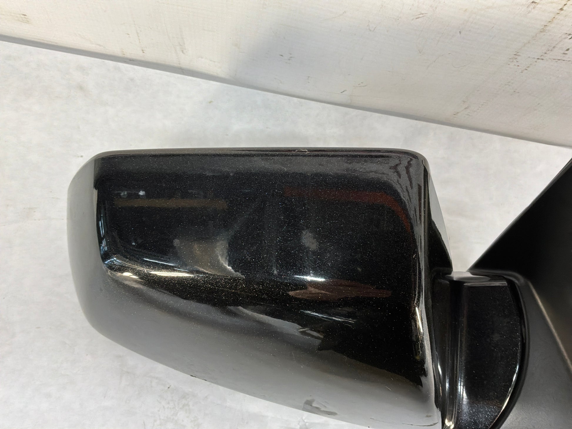 Rh mirror - Day's Parts Yard