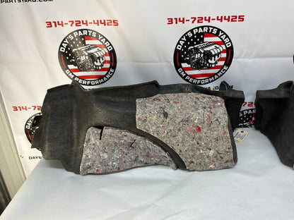 2013 Chevy Camaro 1LE RH & LH Interior Quarter Panel Trunk Compartment Felt Carpet Liner OEM