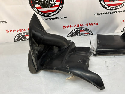 2007 C6 Corvette Convertible LH Driver Front Fender Wheel Well Liner House OEM