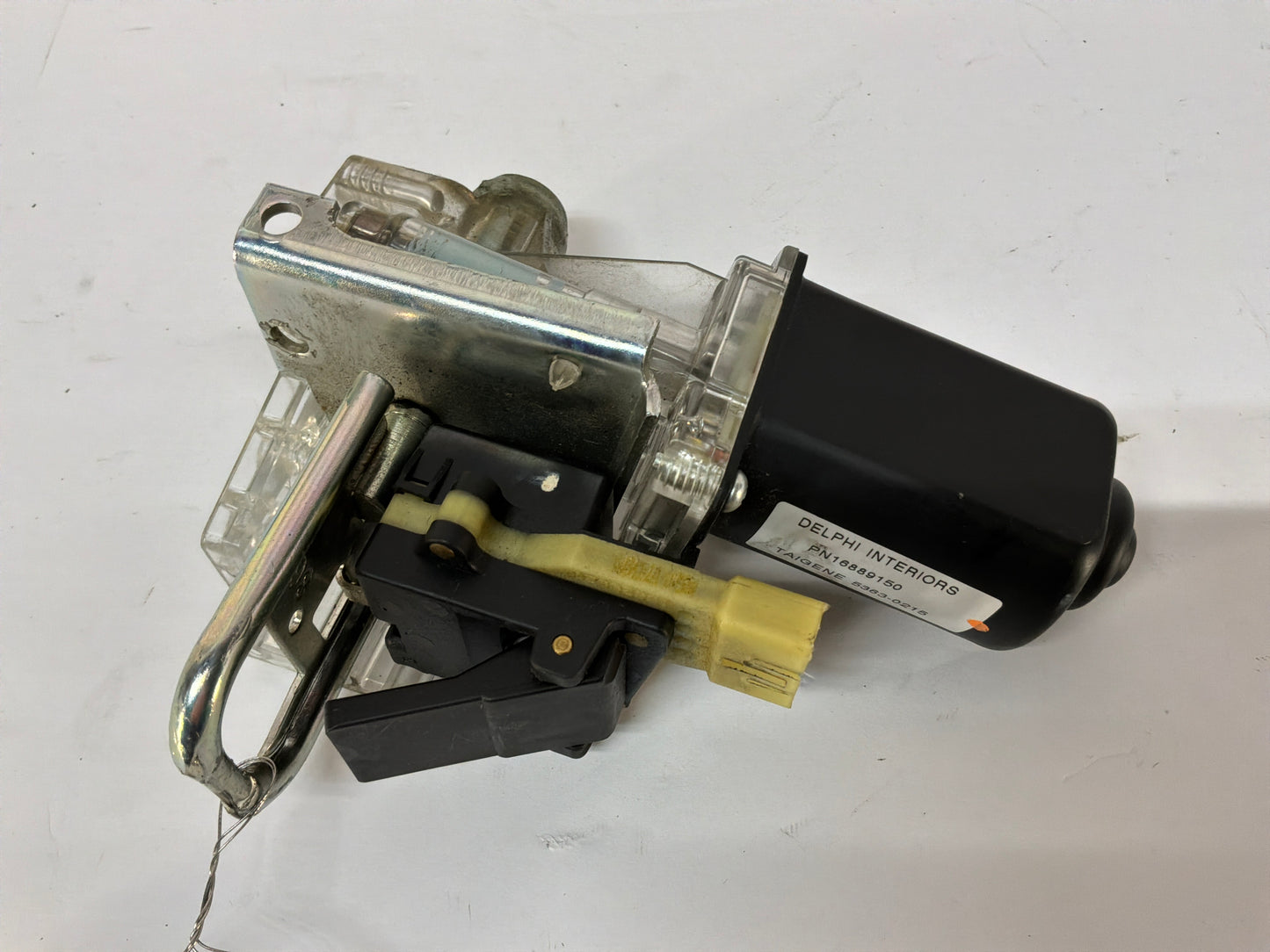 2007 Chevy C6 Corvette Convertible Power Trunk Lid Hatch Relay Motor OEM