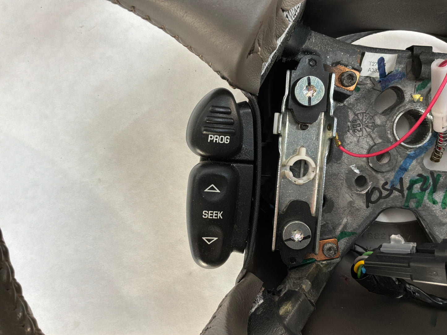 2002 Cadillac Escalade EXT Woodgrain Factory Steering Wheel OEM