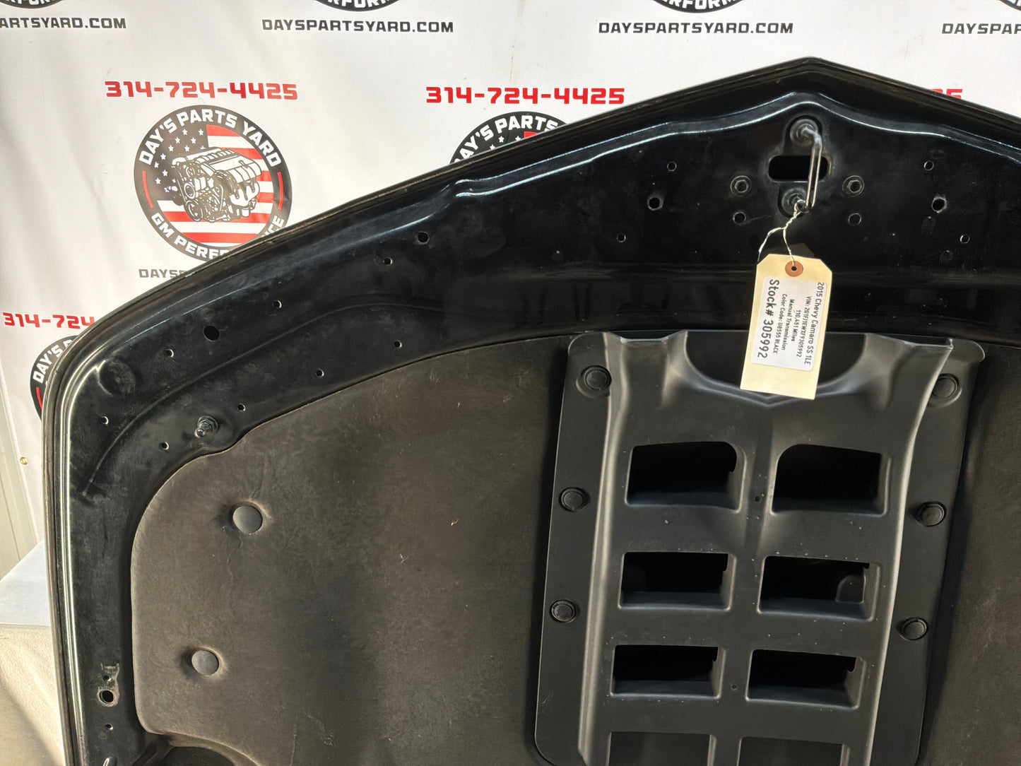 2015 Chevrolet Camaro SS 1LE Hood w/ Scoop Vent Insert Black OEM