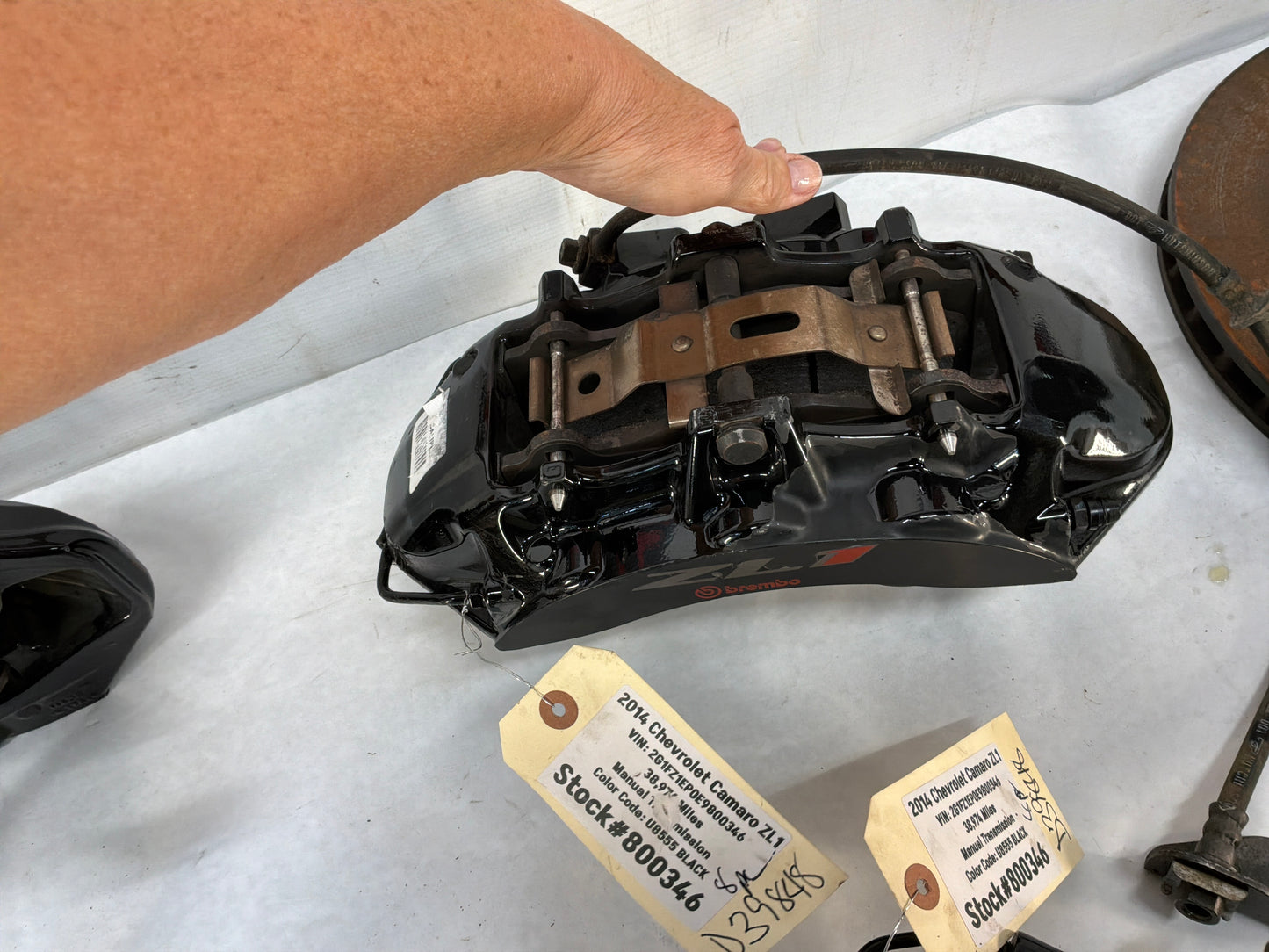 2014 Chevy Camaro ZL1 Brembo Brake Calipers & Rotors Front & Rear OEM