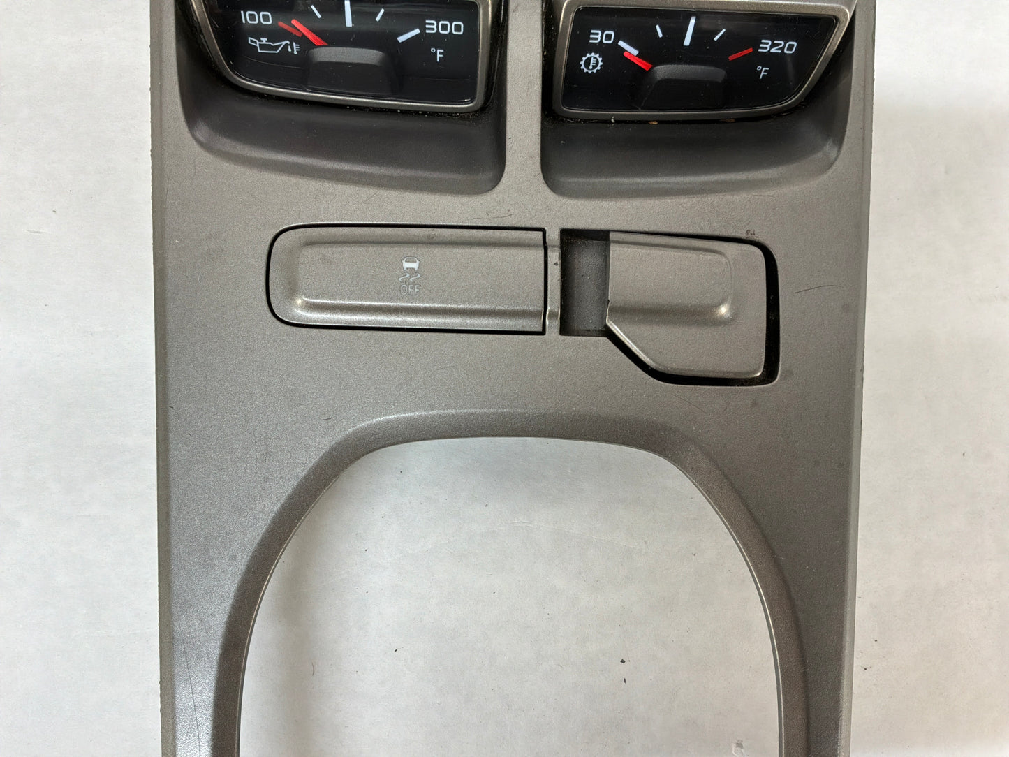 Gauge pod - Day's Parts Yard