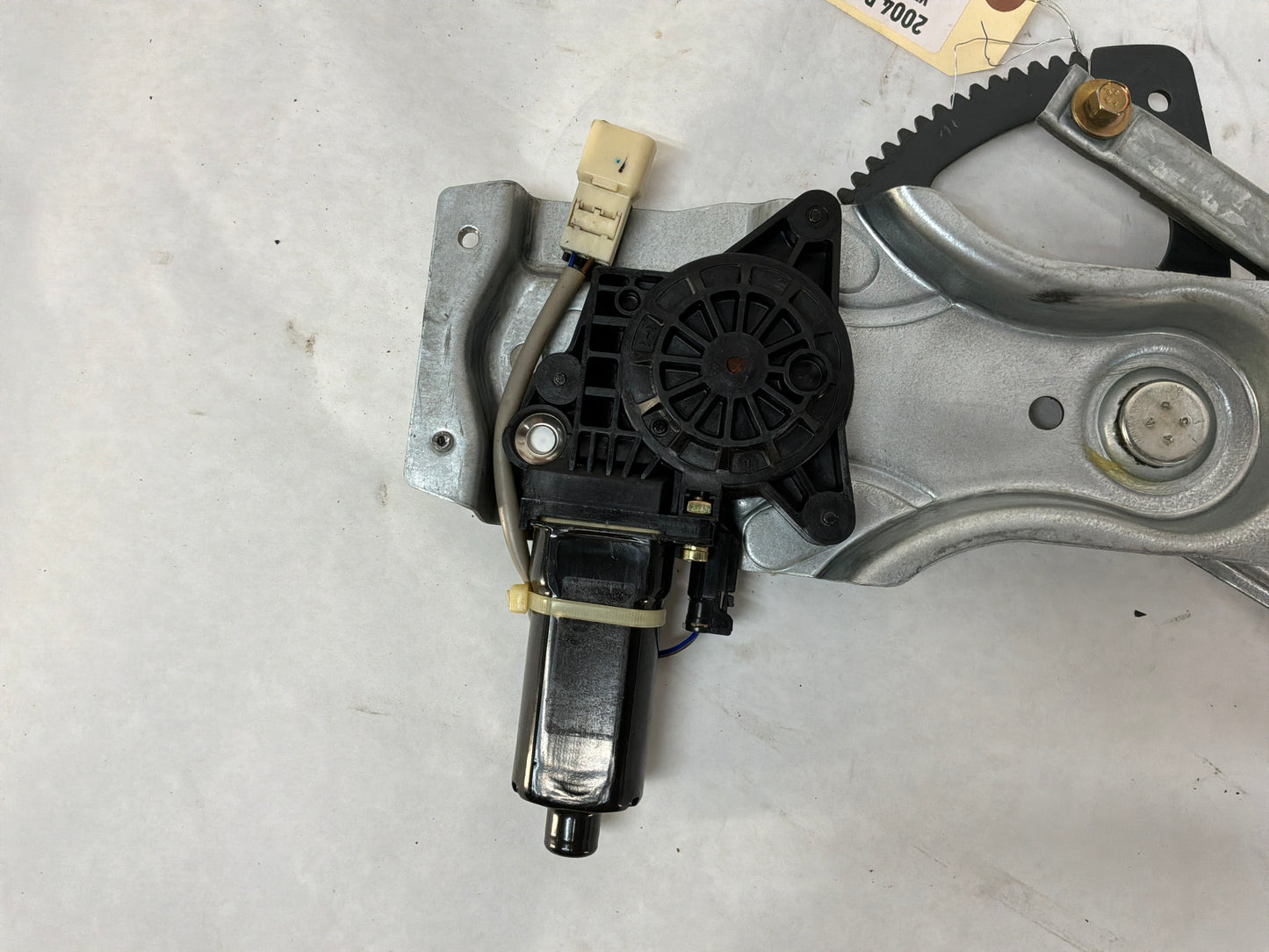 2004 Pontiac GTO LH Driver Front Window Regulator Motor OEM