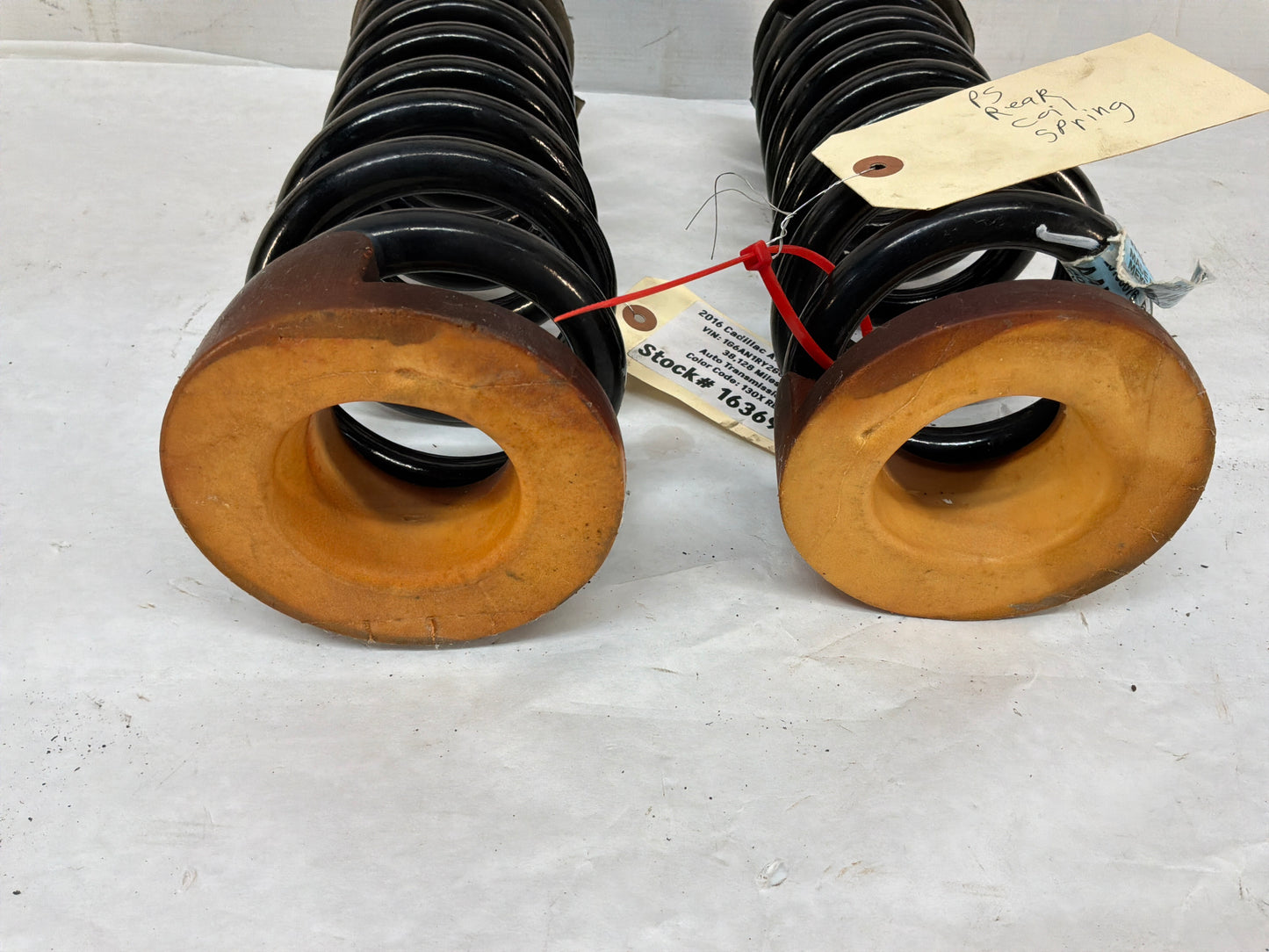 2016 Cadillac ATS-V Coupe Rear Coil Springs OEM