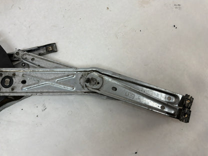 2005 Pontiac GTO RH Passenger Front Window Regulator Motor OEM