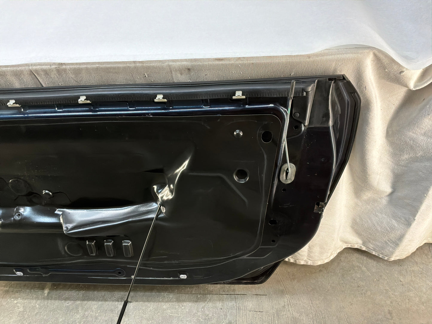 2014 Chevy Camaro SS RH Passenger Front Exterior Door OEM