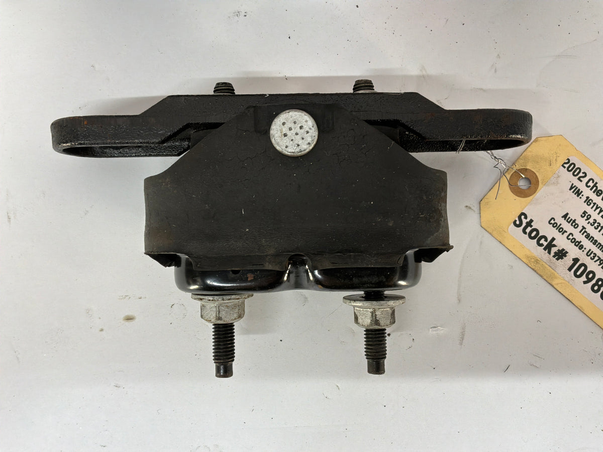 2002 Chevy C5 Corvette Rear End Differential Mount OEM