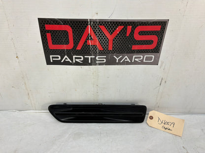 2016 Chevy Caprice PPV LH Driver Front Fender Trim Marker Panel Cover OEM