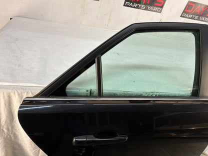 Rh rear door - Day's Parts Yard