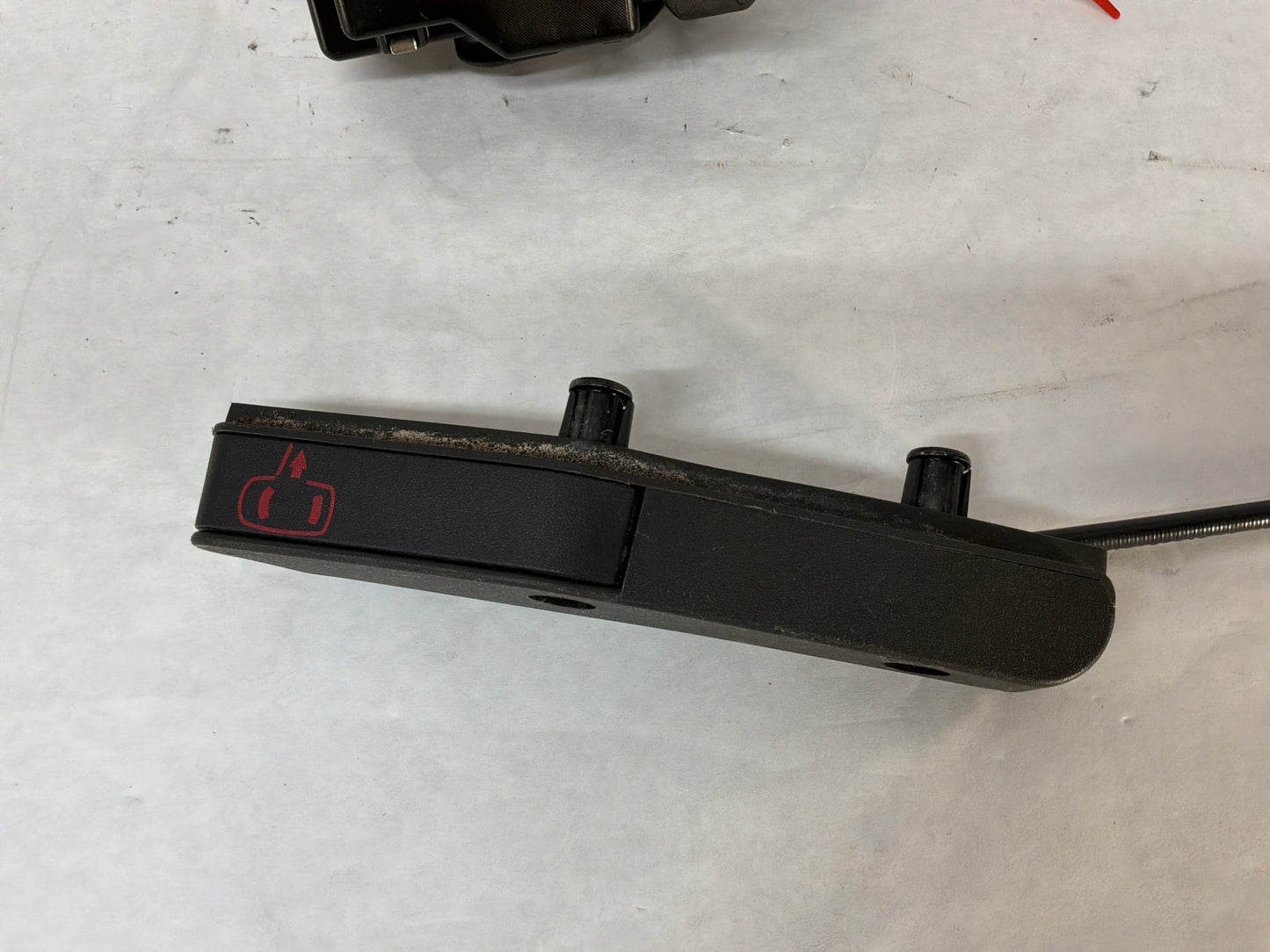Rh actuator - Day's Parts Yard