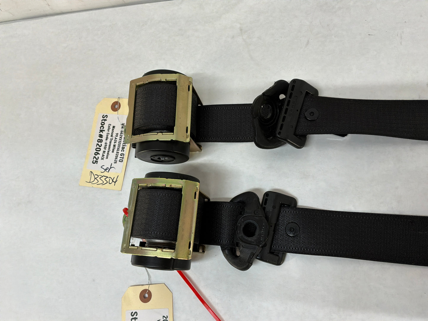 Seatbelts - Day's Parts Yard
