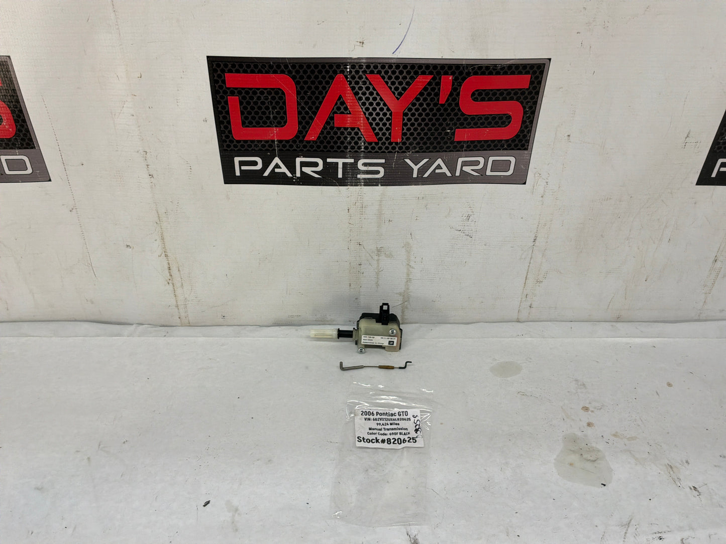 Striker - Day's Parts Yard
