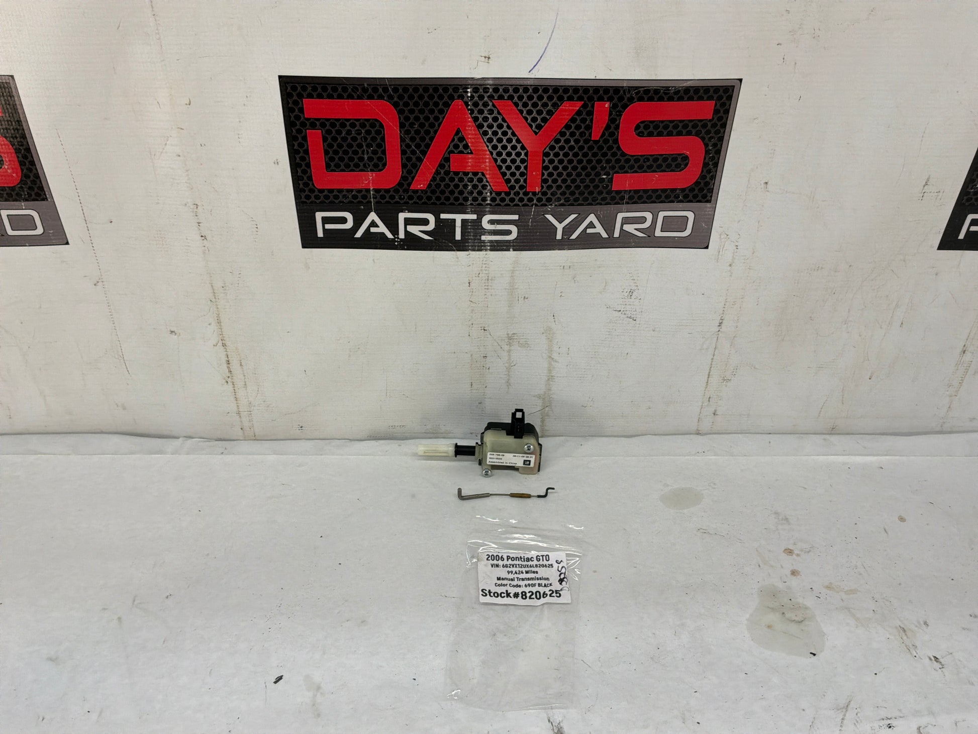 Striker - Day's Parts Yard