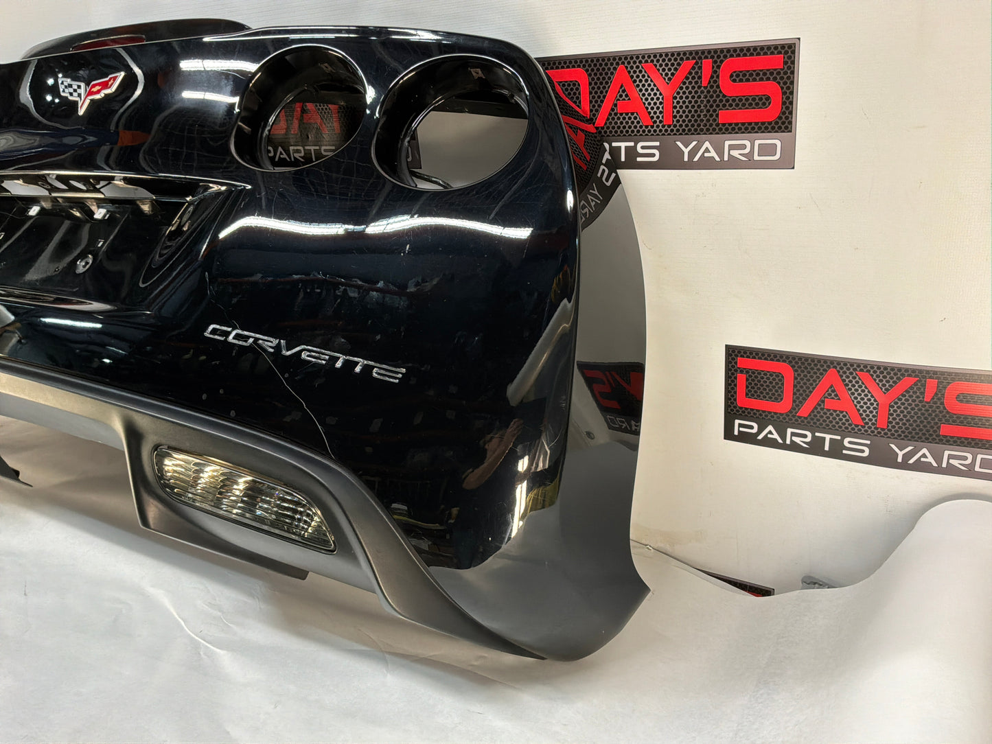 Rear bumper - Day's Parts Yard
