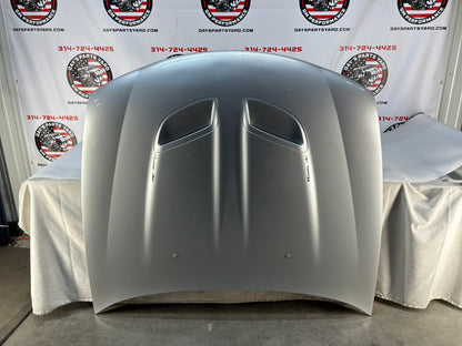 2005 Pontiac GTO Hood OEM Silver