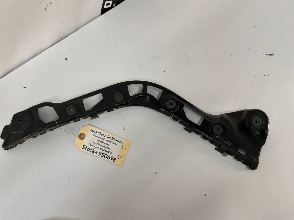 2014 Chevy SS Sedan RH & LH Rear Bumper Brackets Guides Supports OEM