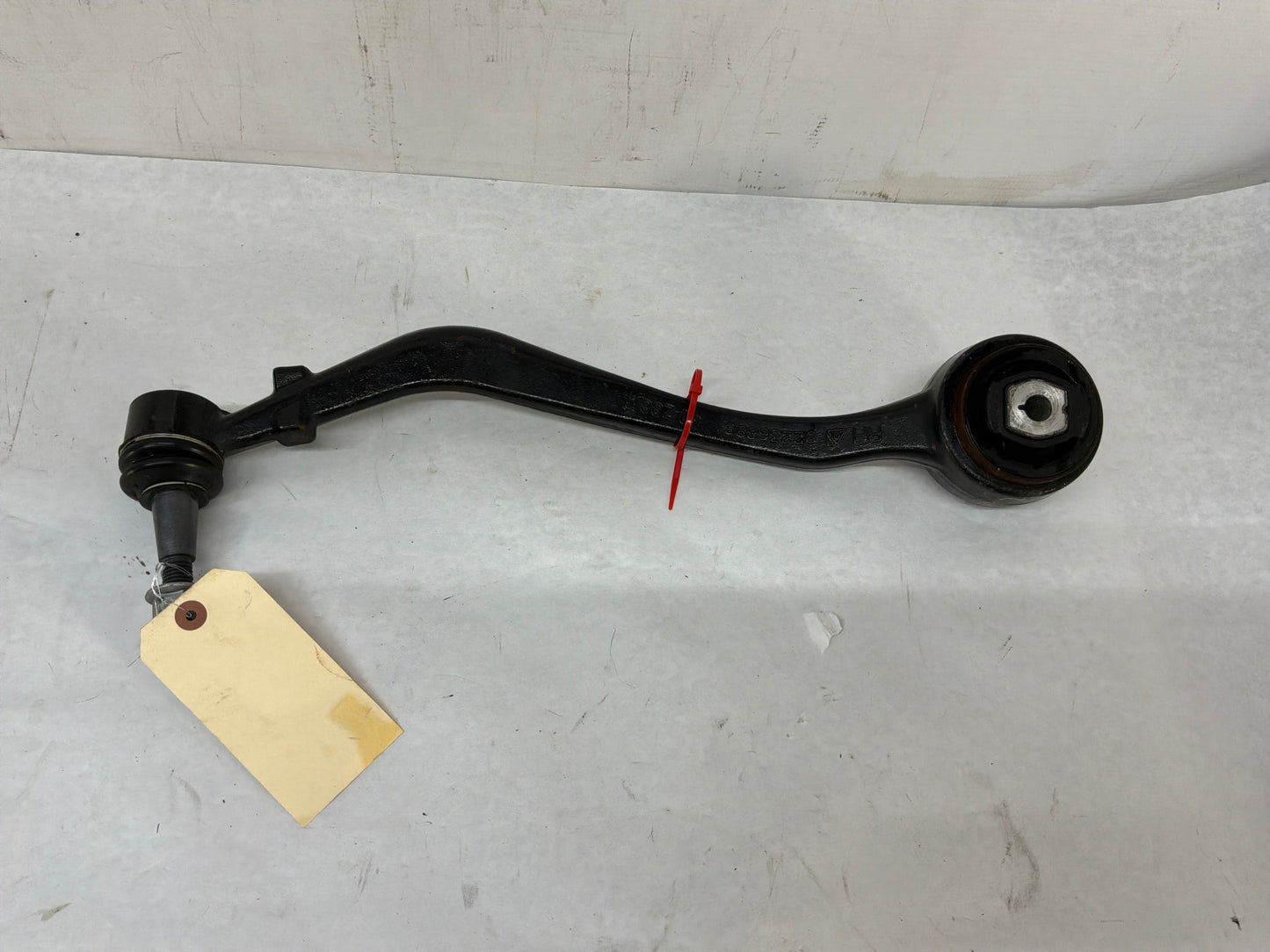 Rh control arm - Day's Parts Yard