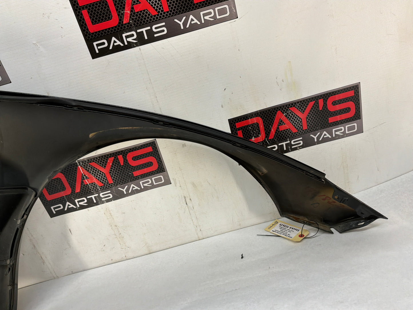 Lh front fender scratches