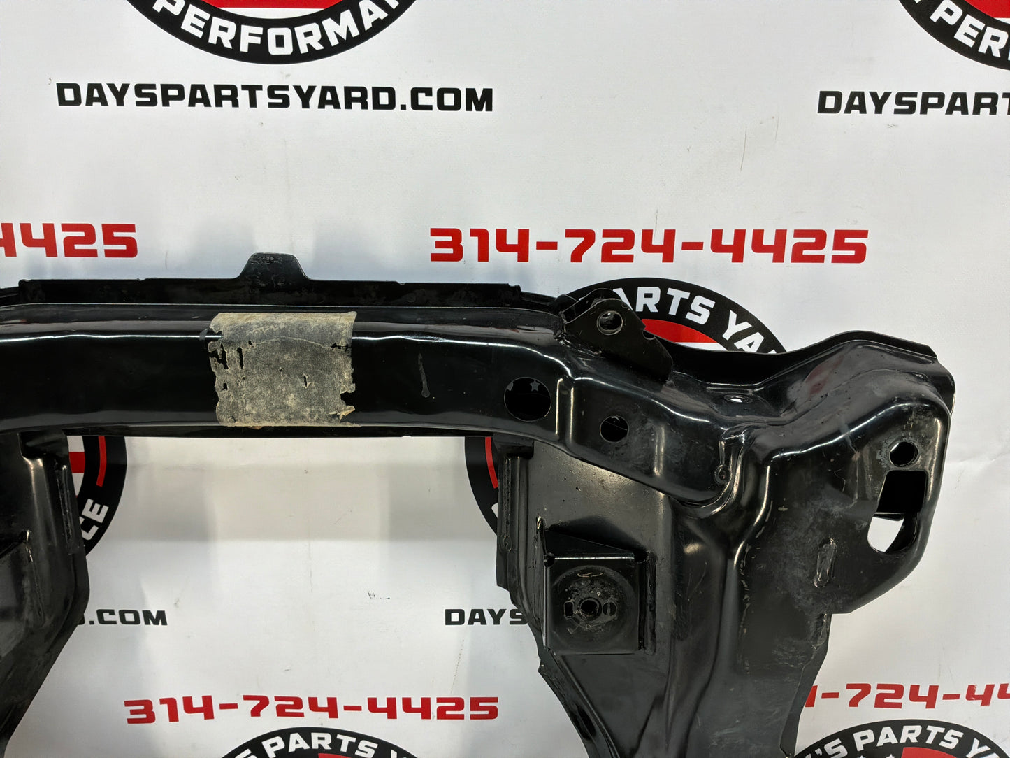 2005 Pontiac GTO Front Suspension Engine Cradle K Member Sub Frame OEM