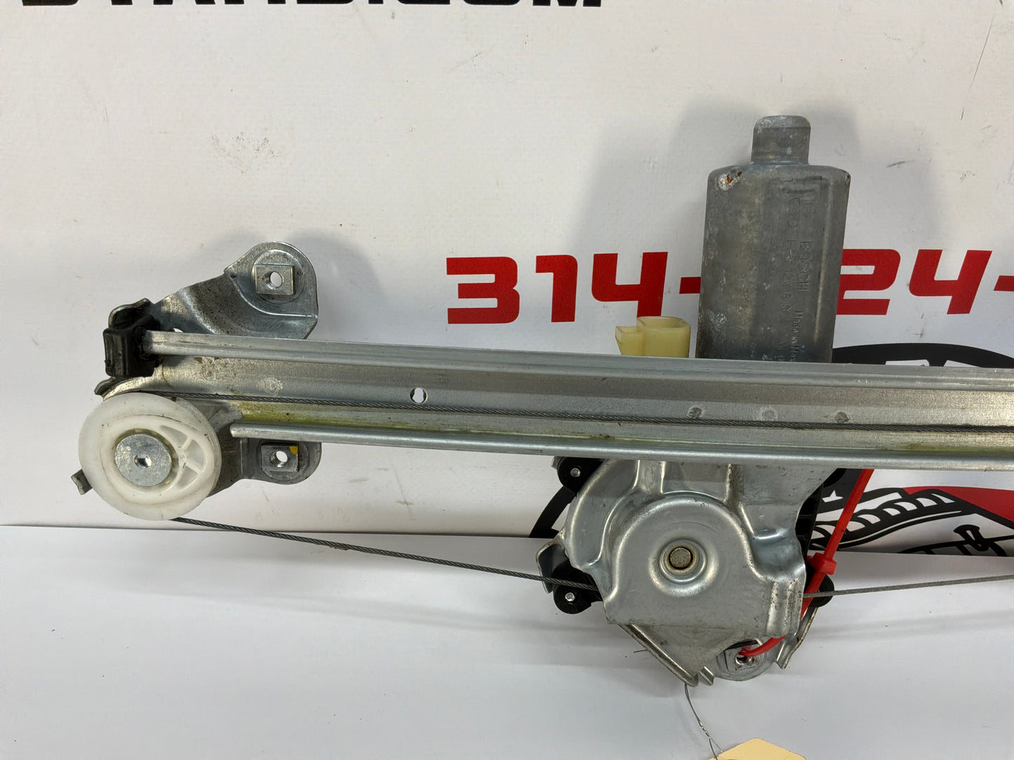2006 Cadillac CTS-V RH Passenger Rear Window Reg w/ Motor OEM