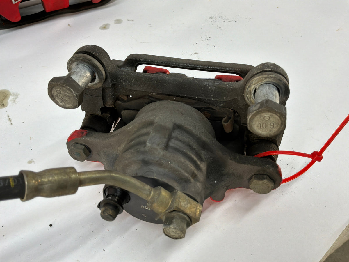2002 Chevy C5 Corvette Convertible PBR Front and Rear Calipers OEM