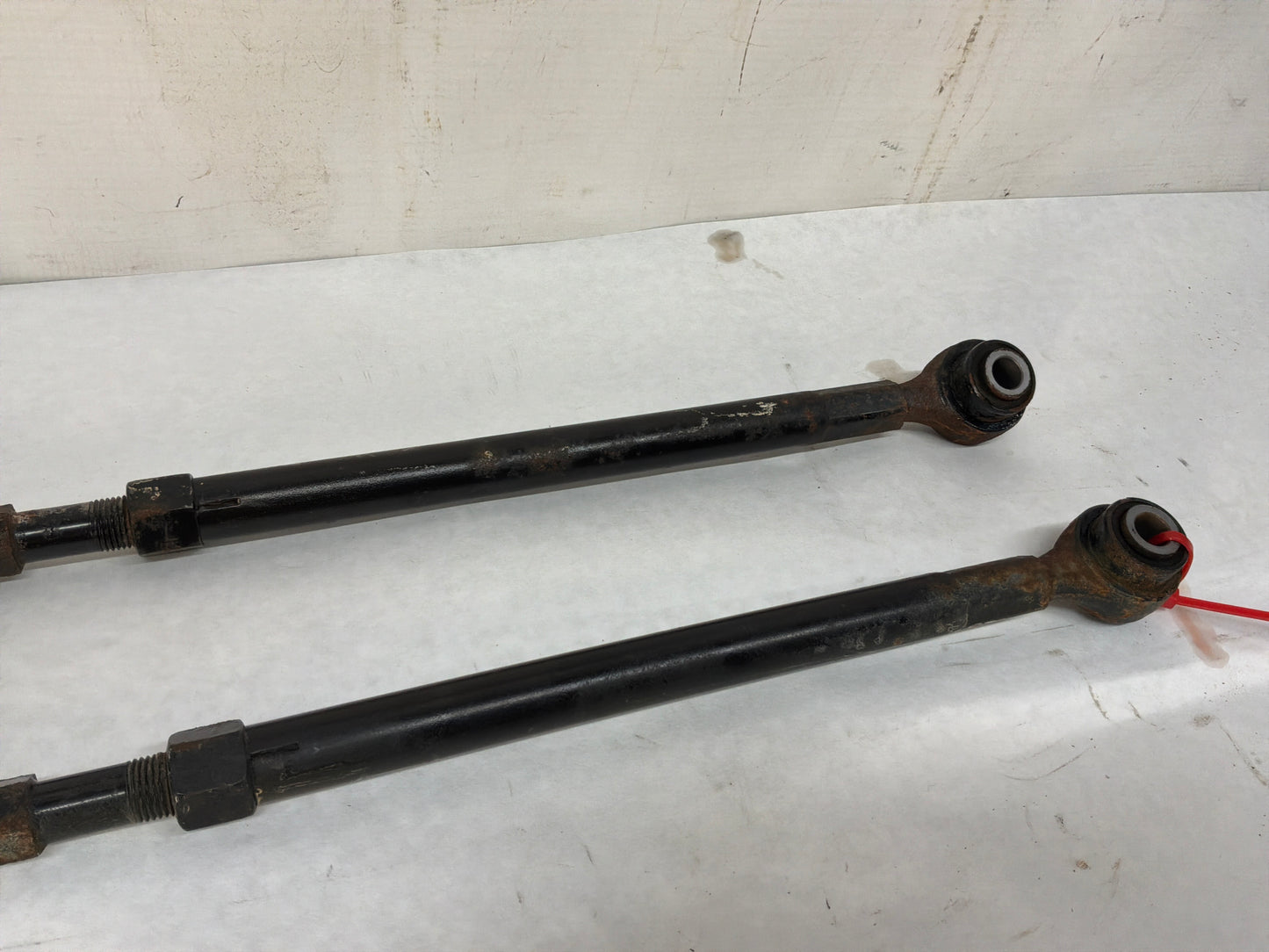 2004 Pontiac GTO RH & LH Adjustable Tie Rod Ends OEM