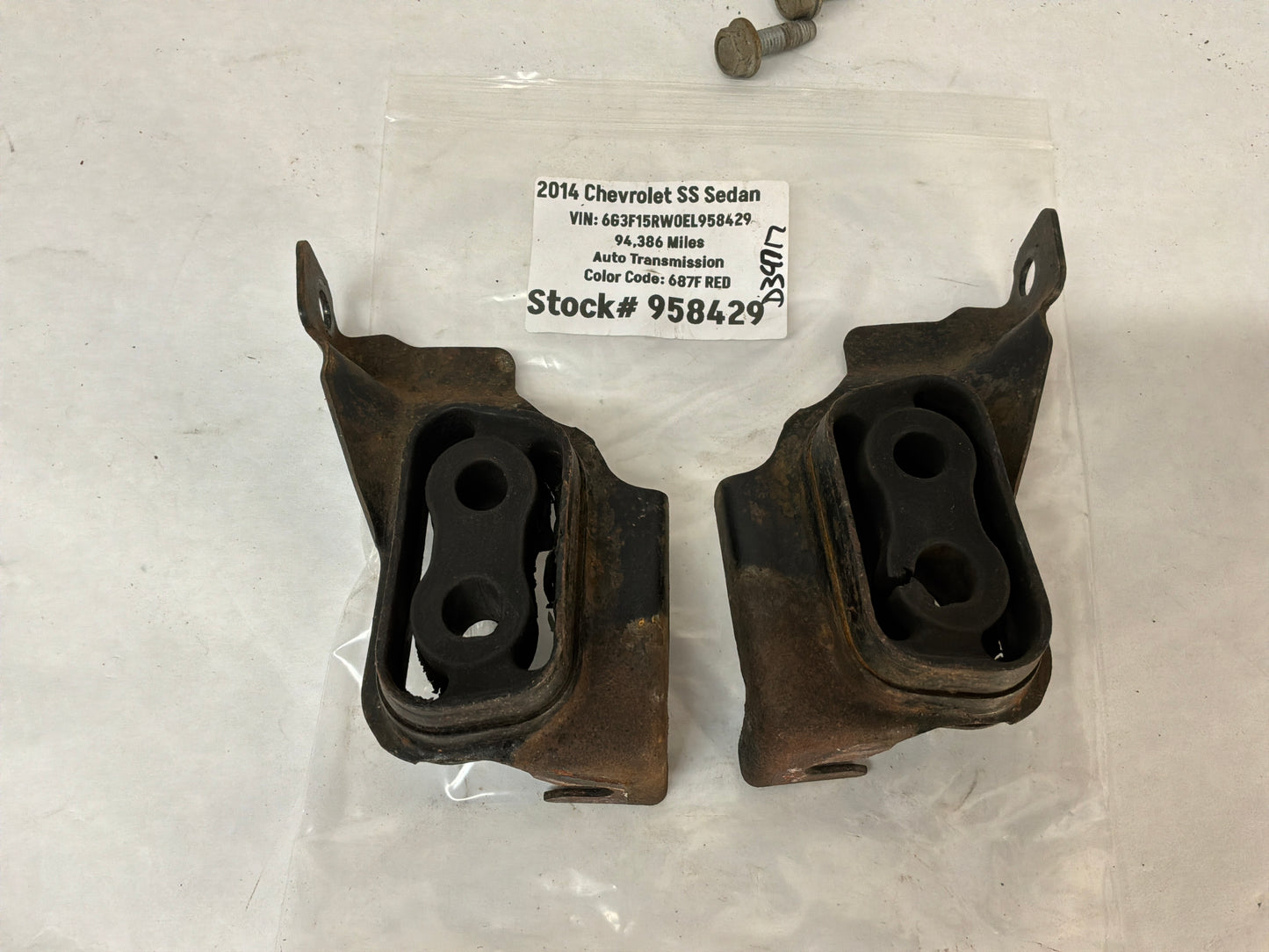 Brackets - Day's Parts Yard