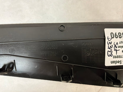 Center console trim - Day's Parts Yard