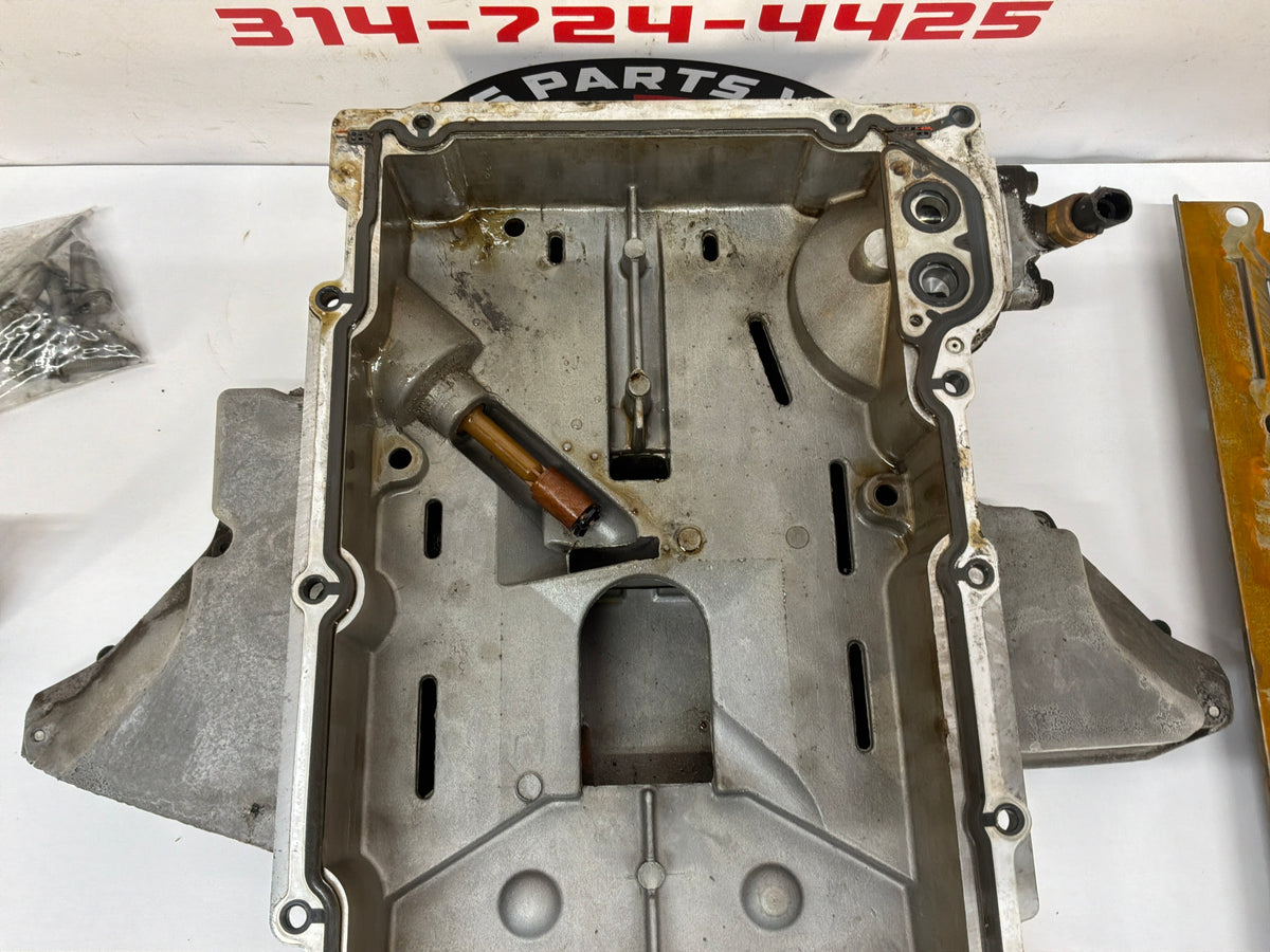 2002 Chevy C5 Corvette Convertible Aluminum Batwing Oil Pan w/ Windage Tray & Pick Up Tube OEM