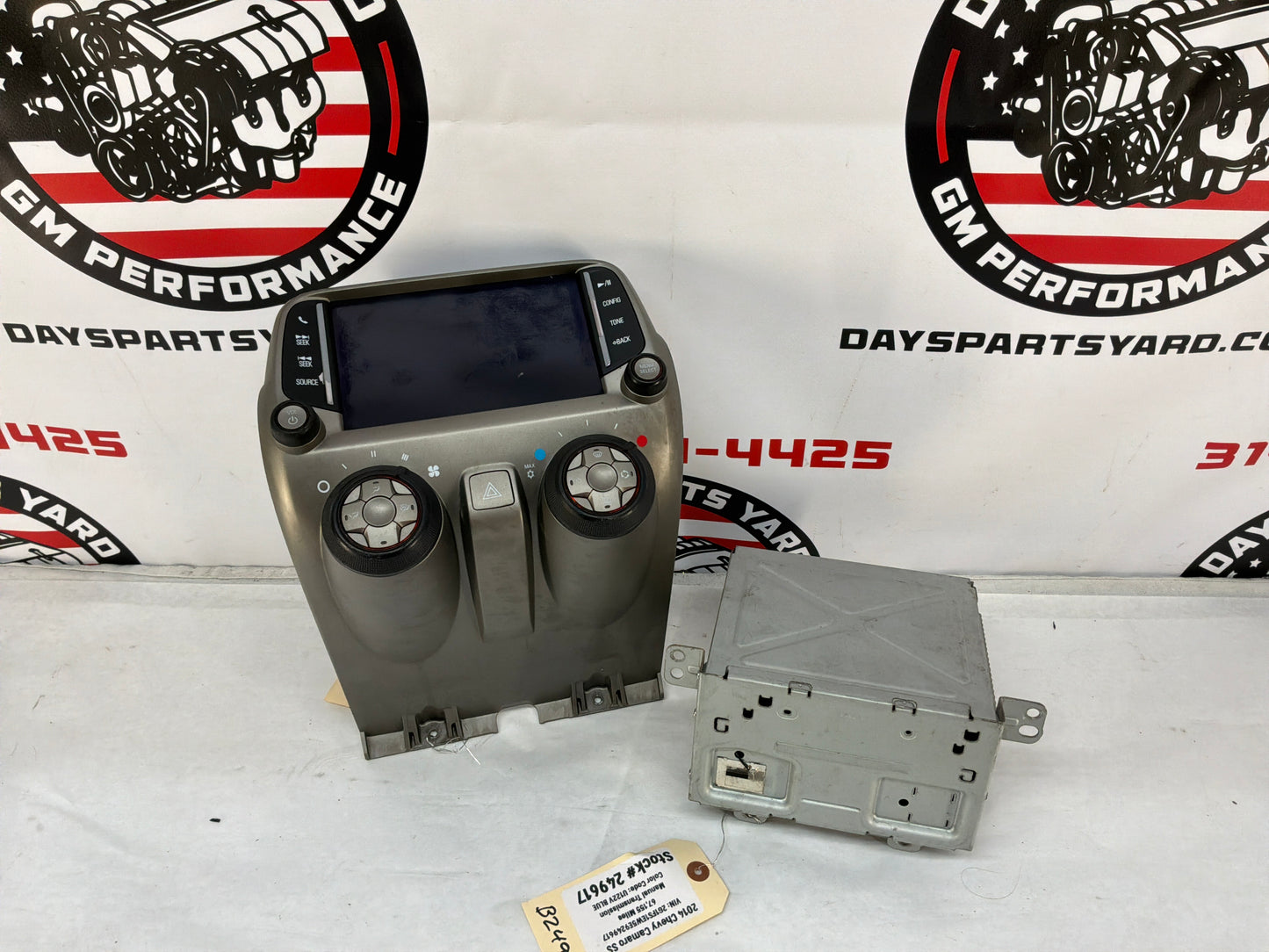 2014 Chevy Camaro SS MyLink Touch Screen Radio Head Display w/ Receiver OEM