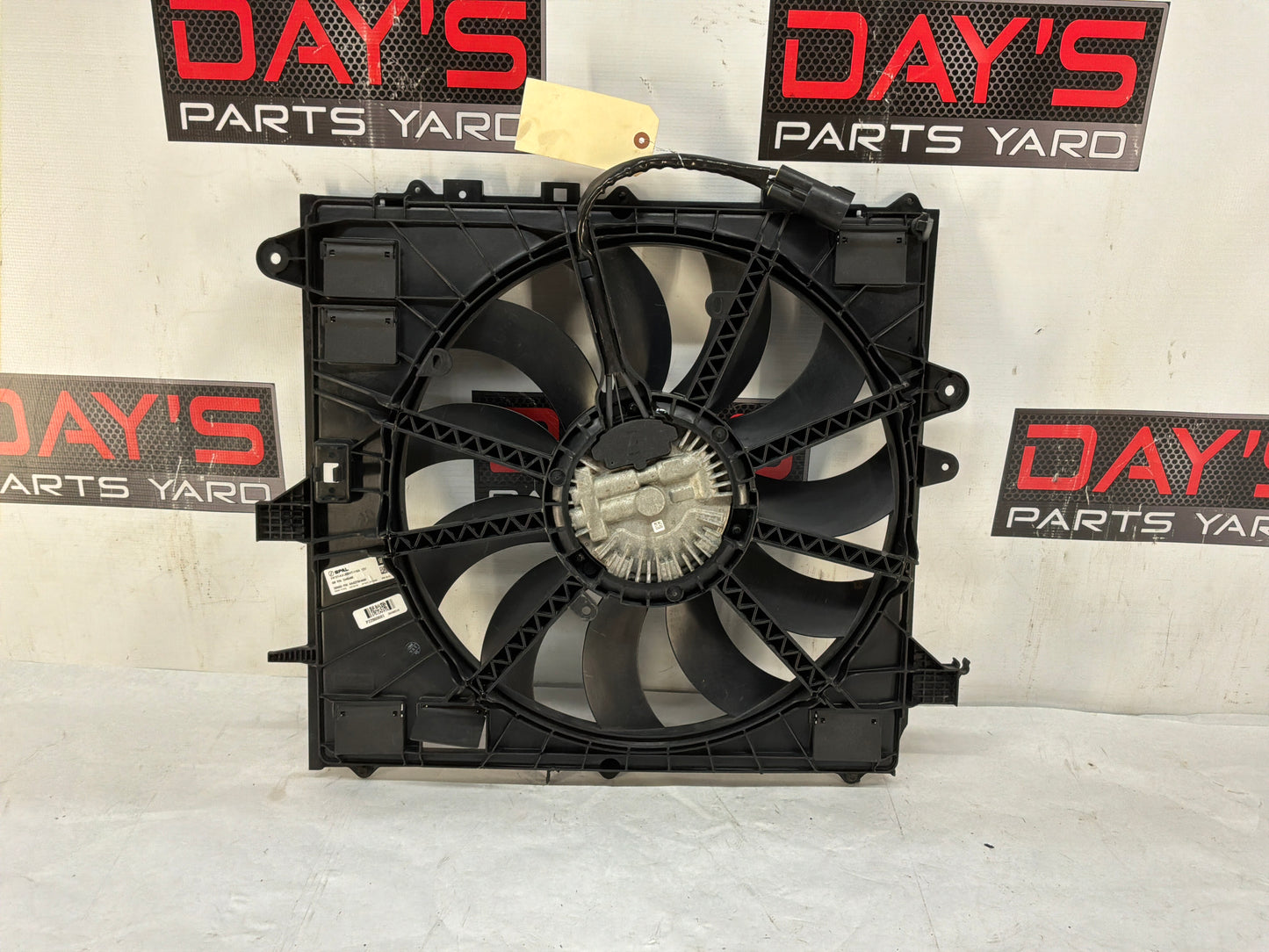 Radiator fan - Day's Parts Yard