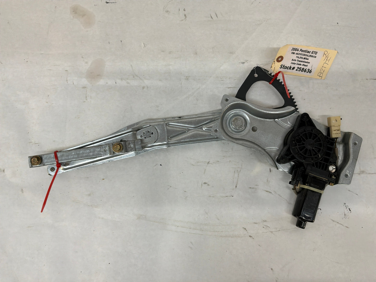 2004 Pontiac GTO RH Passenger Window Regulator w/ Motor OEM